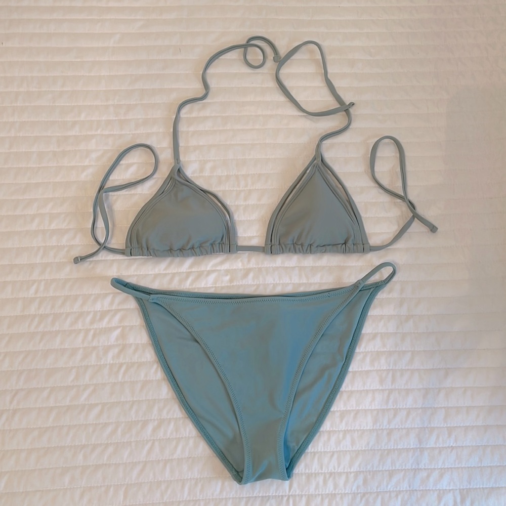 Forever 21 Swimsuit in Blue/Green - Size L